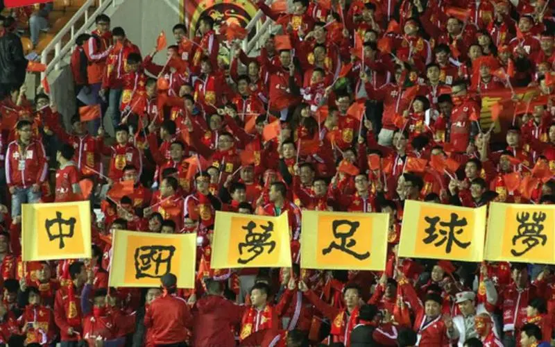 足球历史后卫排名 足球历史后卫排名